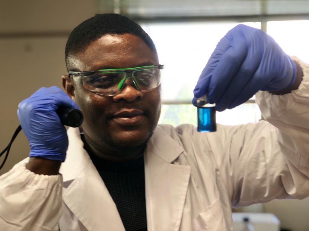 Nigerian leads research on solar-powered water purificator
